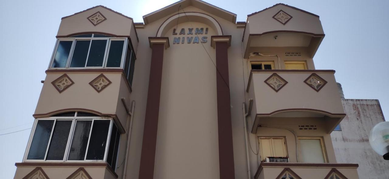 Ln Beach Homestay Пури Экстерьер фото